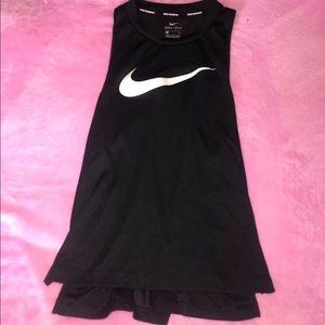 Black Nike Athletic Top (Size S)
